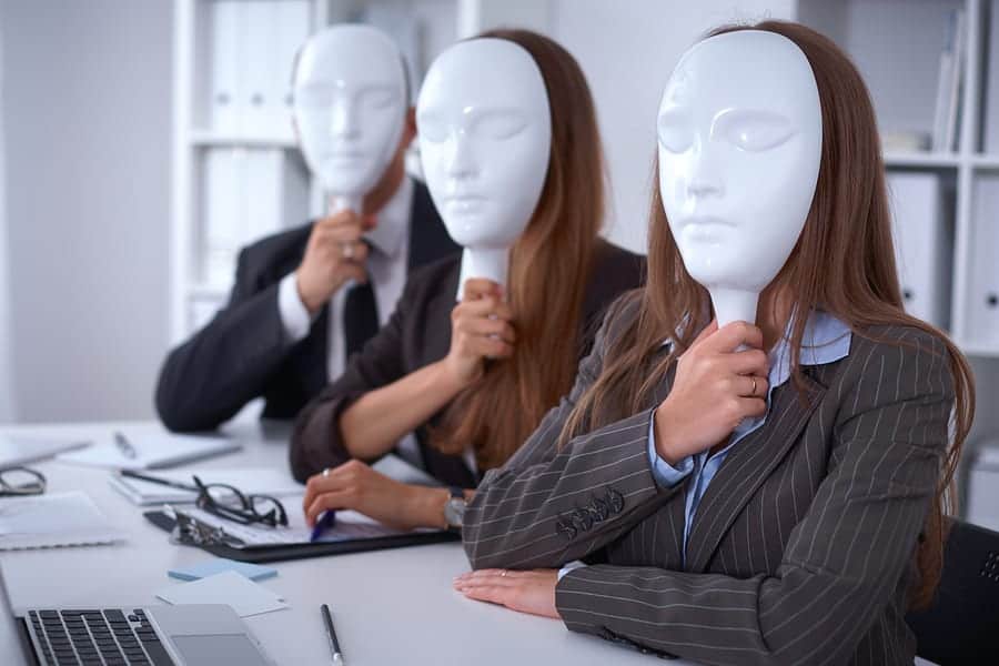 how leaders thwart progress